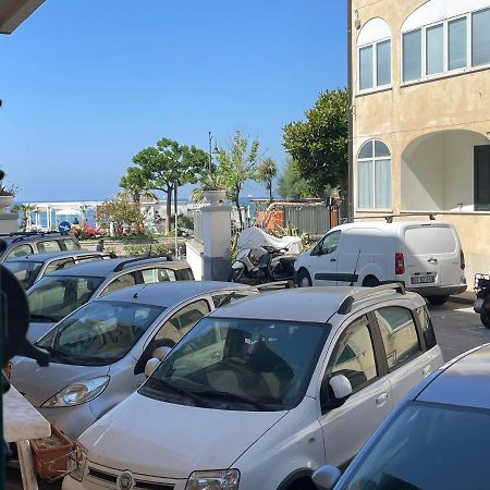 Appartamento 10 M Dal Mare Casa Da Zia Lena Maiori Kültér fotó